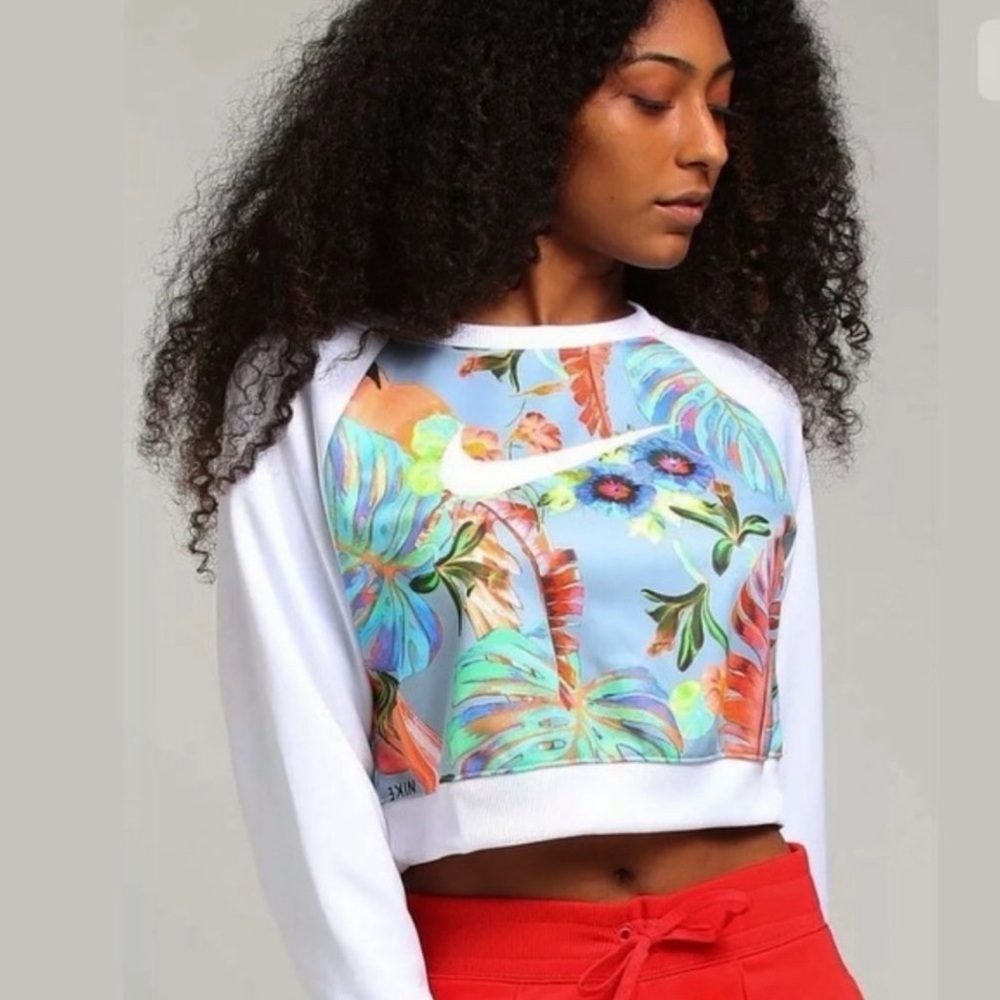 Nike Women's Floral Print Sweater - White and Blue